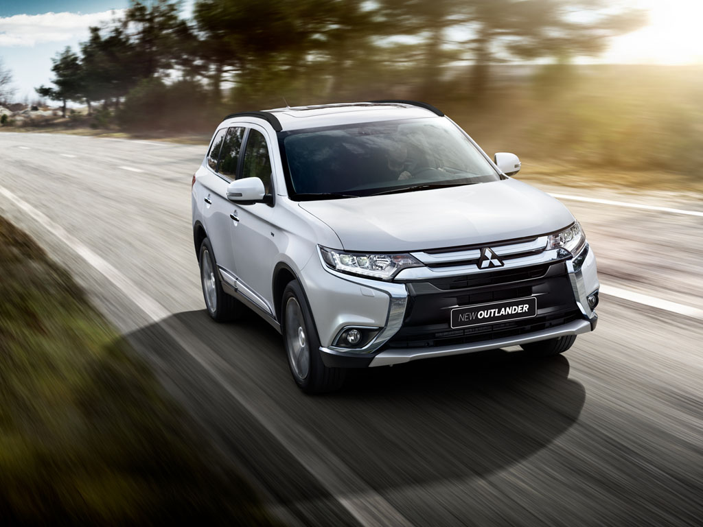 Outlander Mitsubishi za málo peněz Zlín