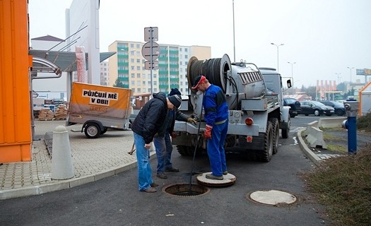 Čištění kanalizace,  kontrola kanalizačního potrubí Teplice