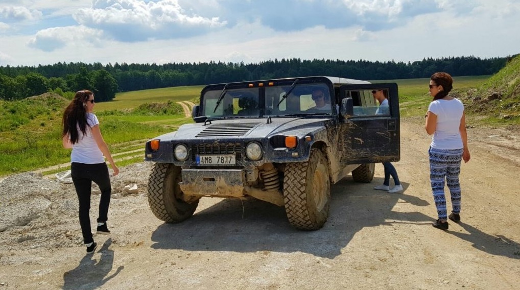 Jízda Hummerem na firemní akci Olomouc