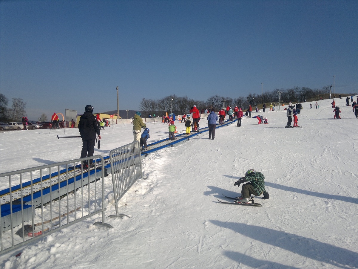 Snowboarding nejen pro rodiny s dětmi Hlubočky