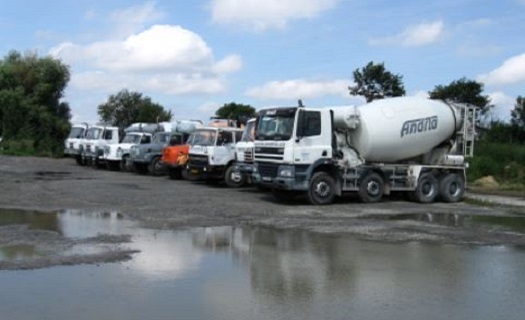 Čerpání betonu a betonových směsí až do výšky 32 metrů