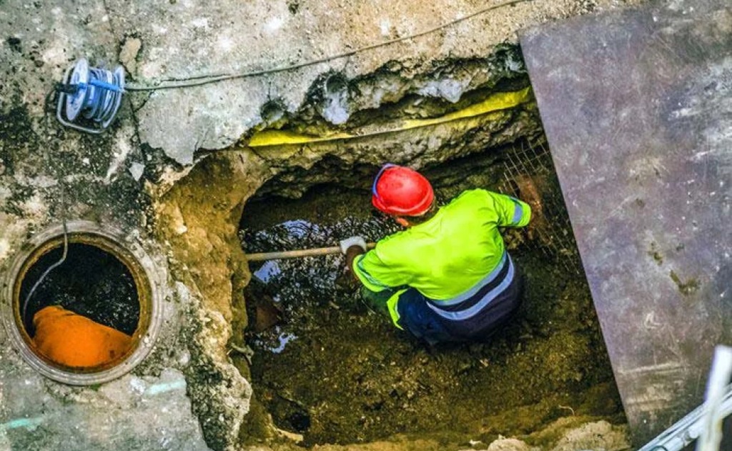 ruční, mechanické čištění odpadu - Zlín, Vsetín