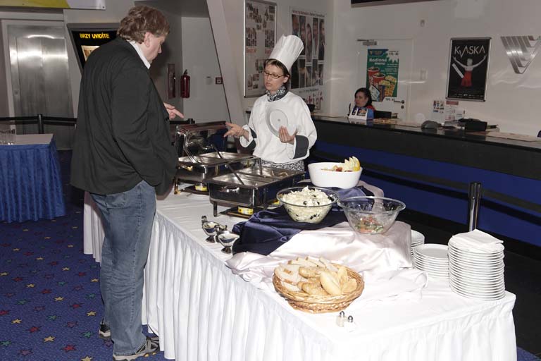 Součástí pronájmu může být i zajištění kompletního cateringu