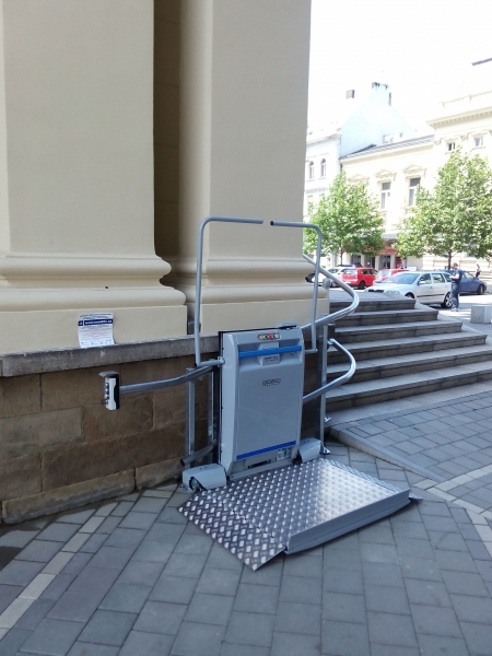 Šikmé schodišťové plošiny pro vozíčkáře Olomouc, Prostějov