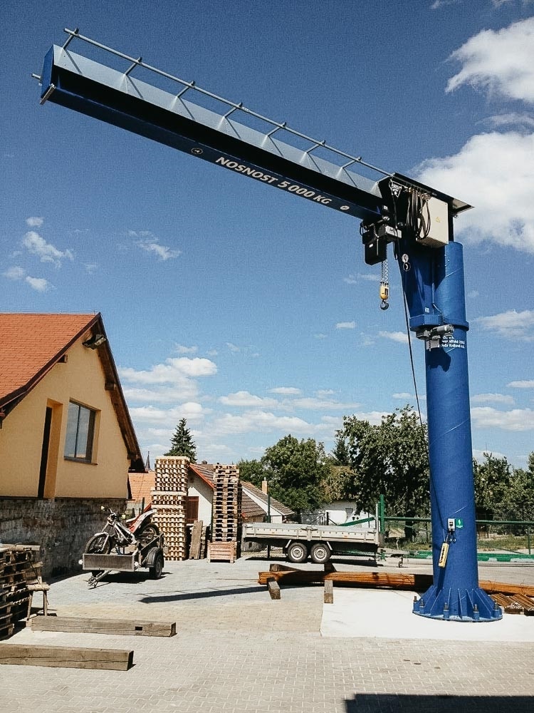 Otočné sloupové a konzolové jeřáby