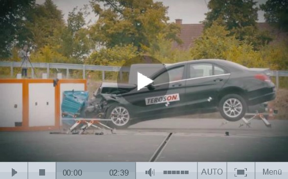 Výměna autoskel s použitím kvalitních lepidel - Crash test